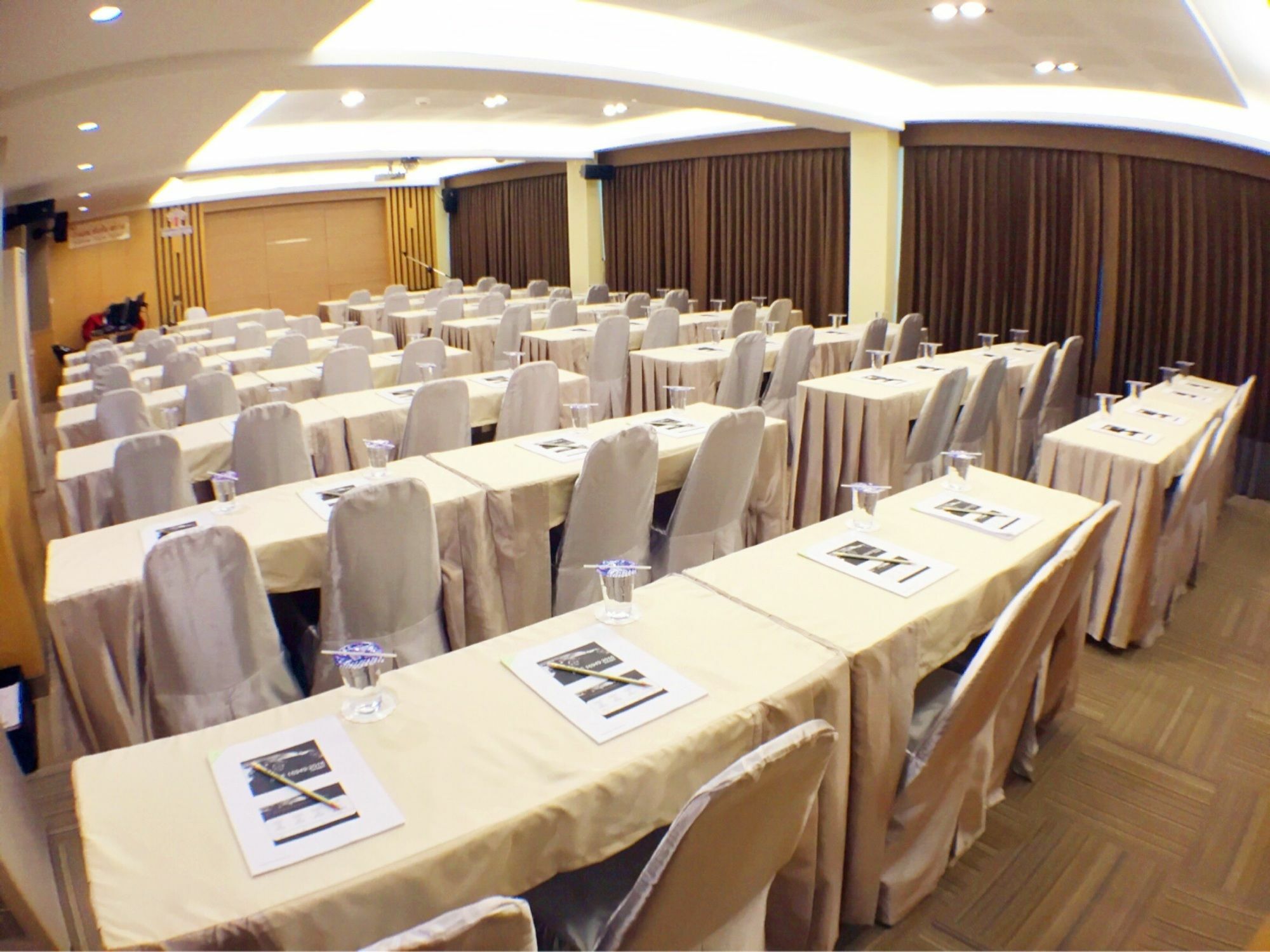 Tubtim Siam Suvarnabhumi Hotel Bang Phli Exterior foto